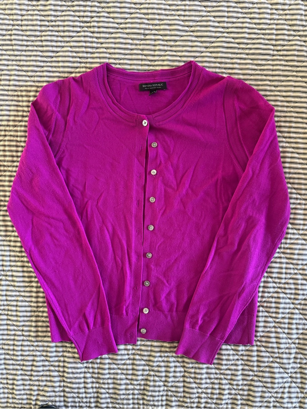 Banana Republic 100% Merino Wool Magenta Cardigan
